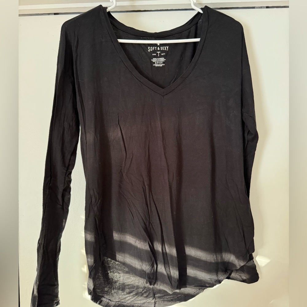 AE black soft and sexy v neck long sleeve